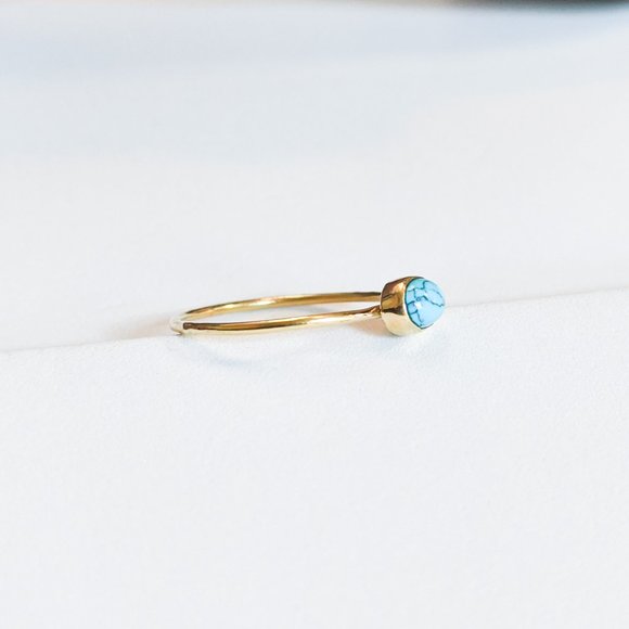 NWT Oval Turquoise & Brass Stacking Ring - Picture 2 of 4